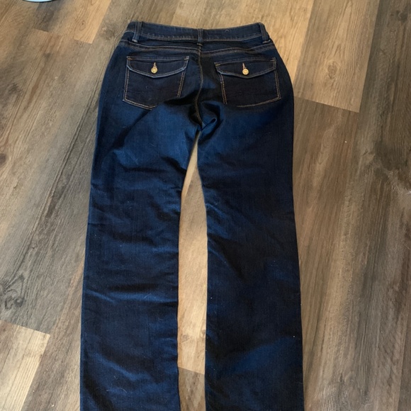 Lee Perfect Fit Just below the waist dark blue stretch jeans. Never worn - Picture 4 of 7